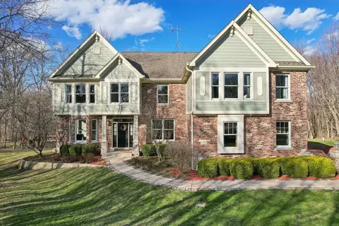 39 W240 Il Route 64, Saint Charles, IL 60175