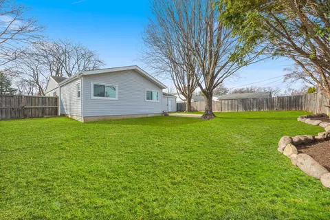 1145 Valley Stream Dr, Wheeling, IL 60090 photo 27