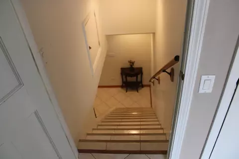 Entry Way - Undisclosed, Bartlett, IL 60103 photo 4 of 4