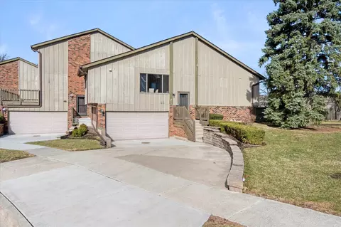 Exterior - 46 Portwine Rd, Willowbrook, IL 60527 photo 4 of 4