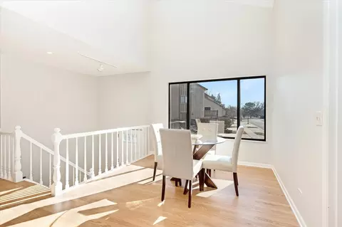 Dining - 46 Portwine Rd, Willowbrook, IL 60527 photo 1 of 2