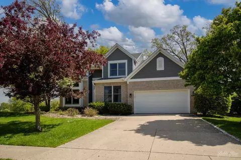 644 Wood Creek Dr, Antioch, IL 60002