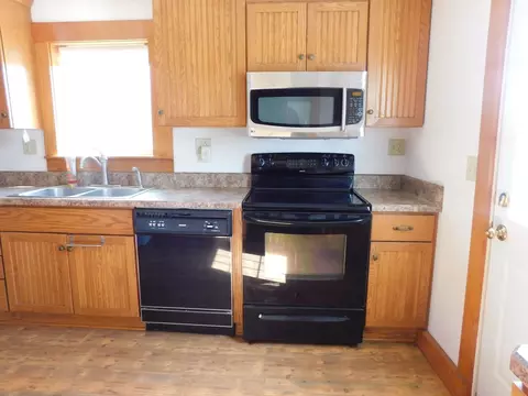 2391 E Montague Rd, Byron, IL 61010 photo 4
