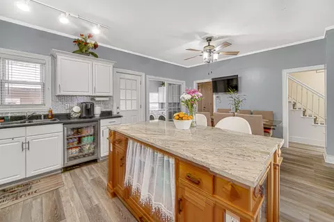 Kitchen - 173 Orchard St, Elgin, IL 60123 photo 3 of 3