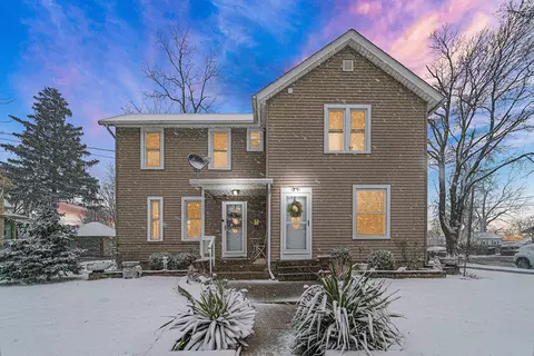 Exterior - 173 Orchard St, Elgin, IL 60123 photo 1 of 3