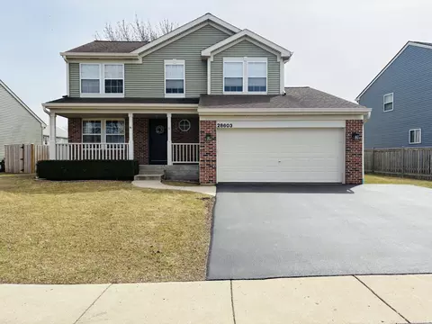 28603 Wagon Trail Rd, Lakemoor, IL 60051