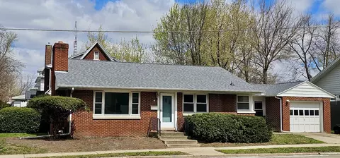 502 Emerson St, Bloomington, IL 61701