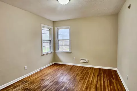 502 Emerson St, Bloomington, IL 61701 photo 8