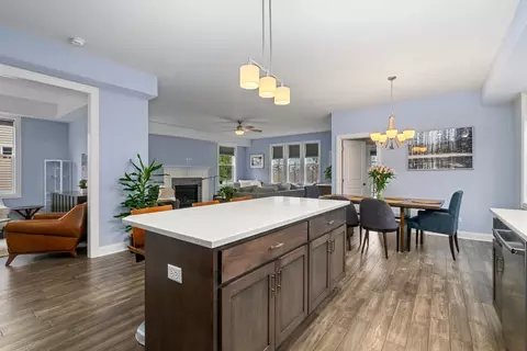 Kitchen - 11 E Custer St, Lemont, IL 60439 photo 3 of 3