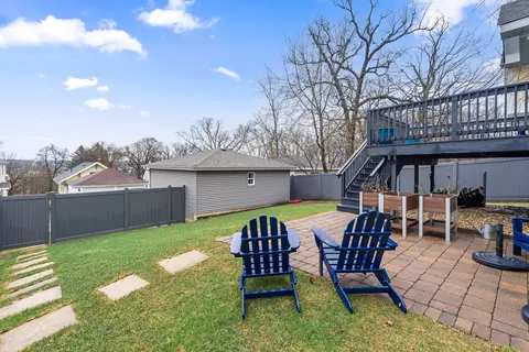 Exterior - 11 E Custer St, Lemont, IL 60439 photo 6 of 16