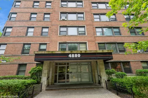 4880 N Marine Dr #402, Chicago, IL 60640