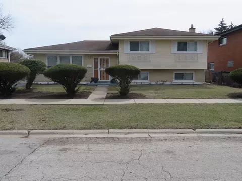 624 W Forest Preserve Dr, Wood Dale, IL 60191
