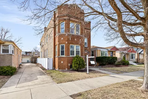 5742 N Francisco Ave, Chicago, IL 60659