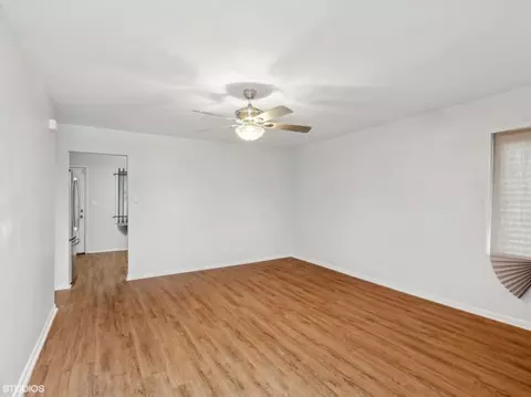 Living - 3025 Nottingham Ave, Markham, IL 60428 photo 4 of 4