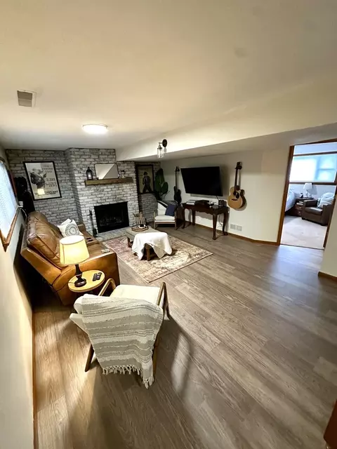 Living - 1118 Bryan St, Normal, IL 61761 photo 2 of 5