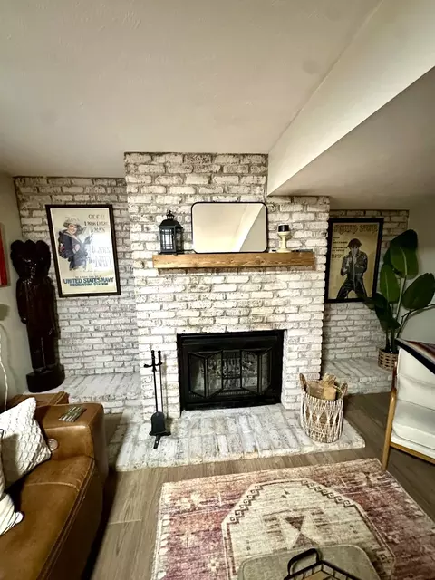 Living - 1118 Bryan St, Normal, IL 61761 photo 4 of 5