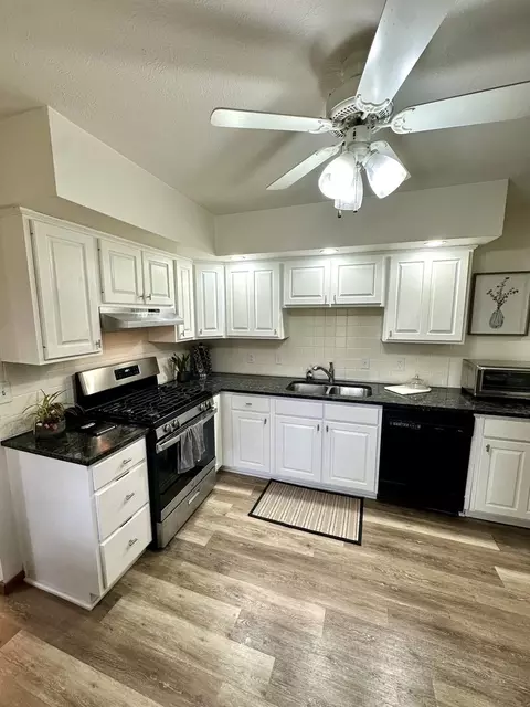 Kitchen - 1118 Bryan St, Normal, IL 61761 photo 1 of 2