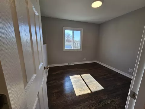 Other - 4010 Hudson Dr, Hoffman Estates, IL 60192 photo 3 of 6