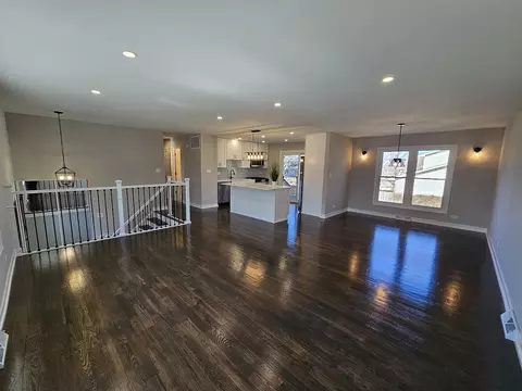 Living - 4010 Hudson Dr, Hoffman Estates, IL 60192 photo 1 of 2