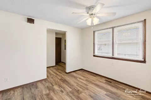 1459 E Broadway St, Bradley, IL 60915 photo 9