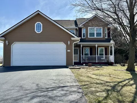 207 Hastings Way SW, Poplar Grove, IL 61065