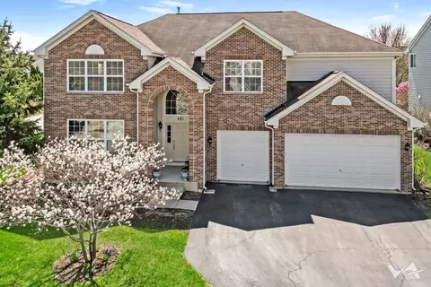 581 Wexford Dr, Elgin, IL 60124
