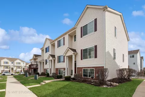 1407 Manning Ave, Montgomery, IL 60538