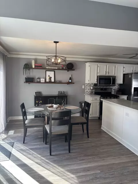 Dining - 1265 Silk Oak Ln, Bartlett, IL 60103 photo 1 of 1