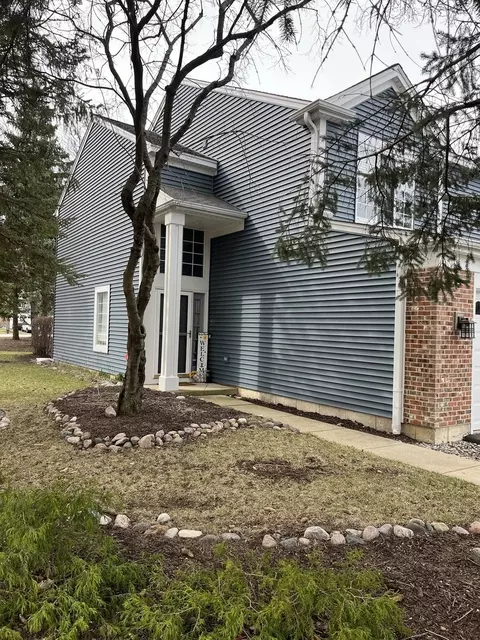 Exterior - 1265 Silk Oak Ln, Bartlett, IL 60103 photo 2 of 3