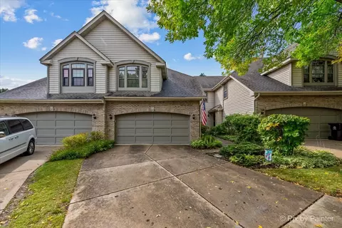 175 Benton Ln, Bloomingdale, IL 60108