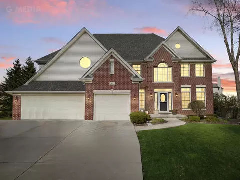 2615 Lupine Cir, Naperville, IL 60564