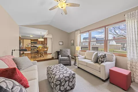 Living - 1239 Windemere Ave, Naperville, IL 60564 photo 3 of 3