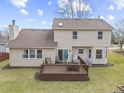 Exterior - 1239 Windemere Ave, Naperville, IL 60564 photo 5 of 7