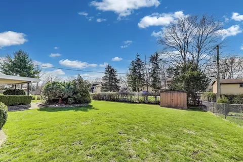 1513 E Lowden Ln, Mount Prospect, IL 60056 photo 20