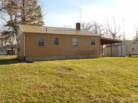 Exterior - 506 E 8th St, Minonk, IL 61760 photo 3 of 3