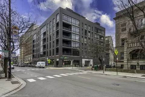 2773 N Hampden Ct #205, Chicago, IL 60614