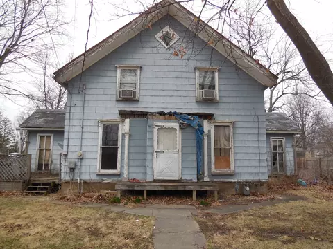 914 S Pleasant St, Princeton, IL 61356