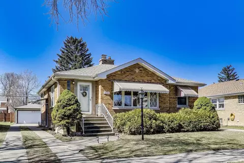 2326 S 7th Ave, North Riverside, IL 60546