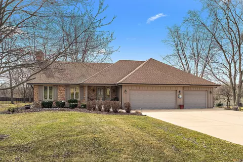 704 Walter Dr, New Lenox, IL 60451