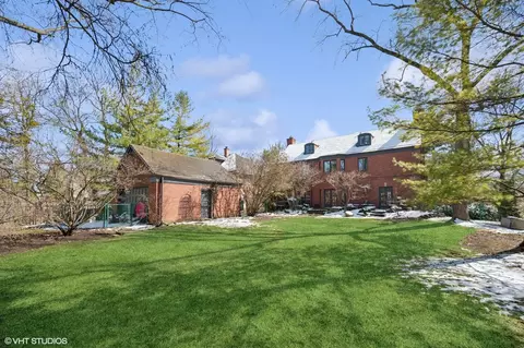 Exterior - 3045 Payne St, Evanston, IL 60201 photo 3 of 4