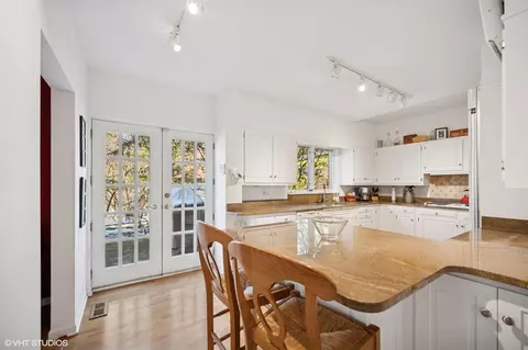 Kitchen - 3045 Payne St, Evanston, IL 60201 photo 1 of 2