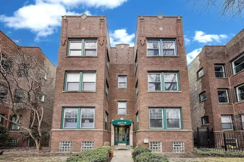4419 N Beacon St #3N, Chicago, IL 60640