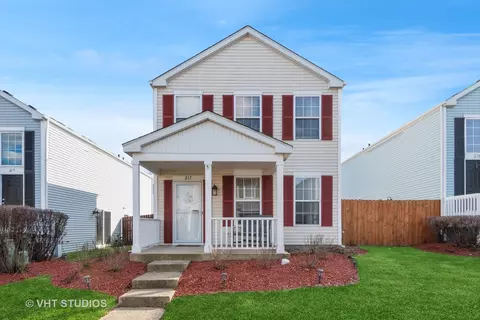 217 W Washington St, Oswego, IL 60543