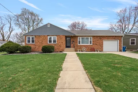 618 Chambers St, Ottawa, IL 61350