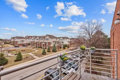 3255 Kirchoff Rd #308, Rolling Meadows, IL 60008 photo 16