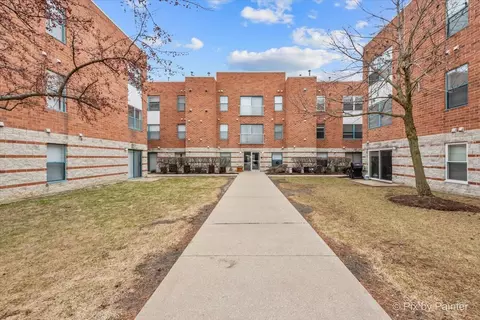 3255 Kirchoff Rd #308, Rolling Meadows, IL 60008