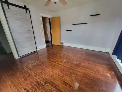 Bedroom - 1016 Post St, Ottawa, IL 61350 photo 2 of 6