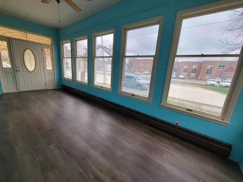 Exterior - 1016 Post St, Ottawa, IL 61350 photo 1 of 12
