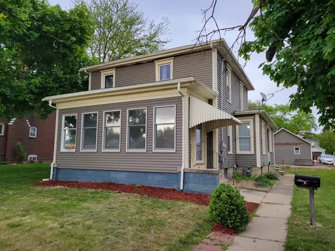 1016 Post St, Ottawa, IL 61350
