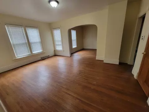 Living - 1016 Post St, Ottawa, IL 61350 photo 1 of 8